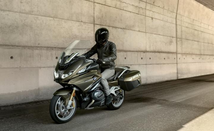 autos, bmw, cars, 2-wheels, bmw motorrad, indian, k 1600 b, k 1600 gtl, launches & updates, r 1250 rt, bmw opens bookings for 2022 r 1250 rt & k 1600 range in india