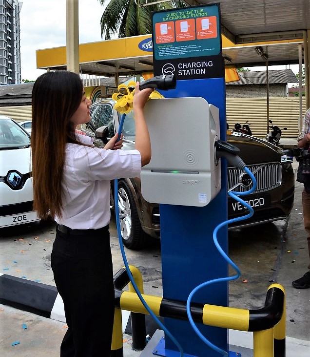 autos, cars, electric vehicle, featured, hp, bhpetrol, charging station, plug in hybrid, bhpetrol provides “electric vehicle charging kiosk” at sg kayu ara station