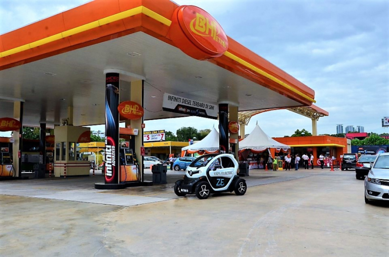 autos, cars, electric vehicle, featured, hp, bhpetrol, charging station, plug in hybrid, bhpetrol provides “electric vehicle charging kiosk” at sg kayu ara station