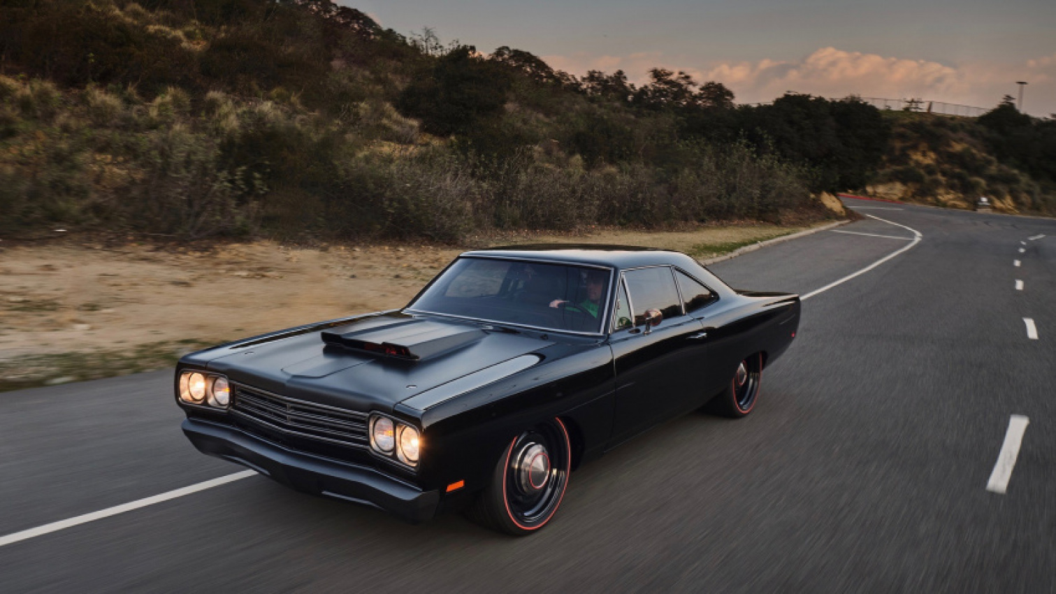 autos, cars, hp, plymouth, celebrities, classic cars, coupes, hemi, modified, mopar, muscle cars, plymouth road runner, kevin hart's 940-hp 1969 plymouth road runner build is named “michael meyers”