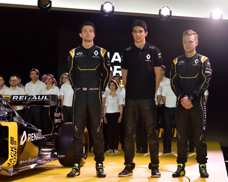 autos, car brands, cars, renault, microsoft, microsoft, renault’s new sales strategy hinges on motorsports