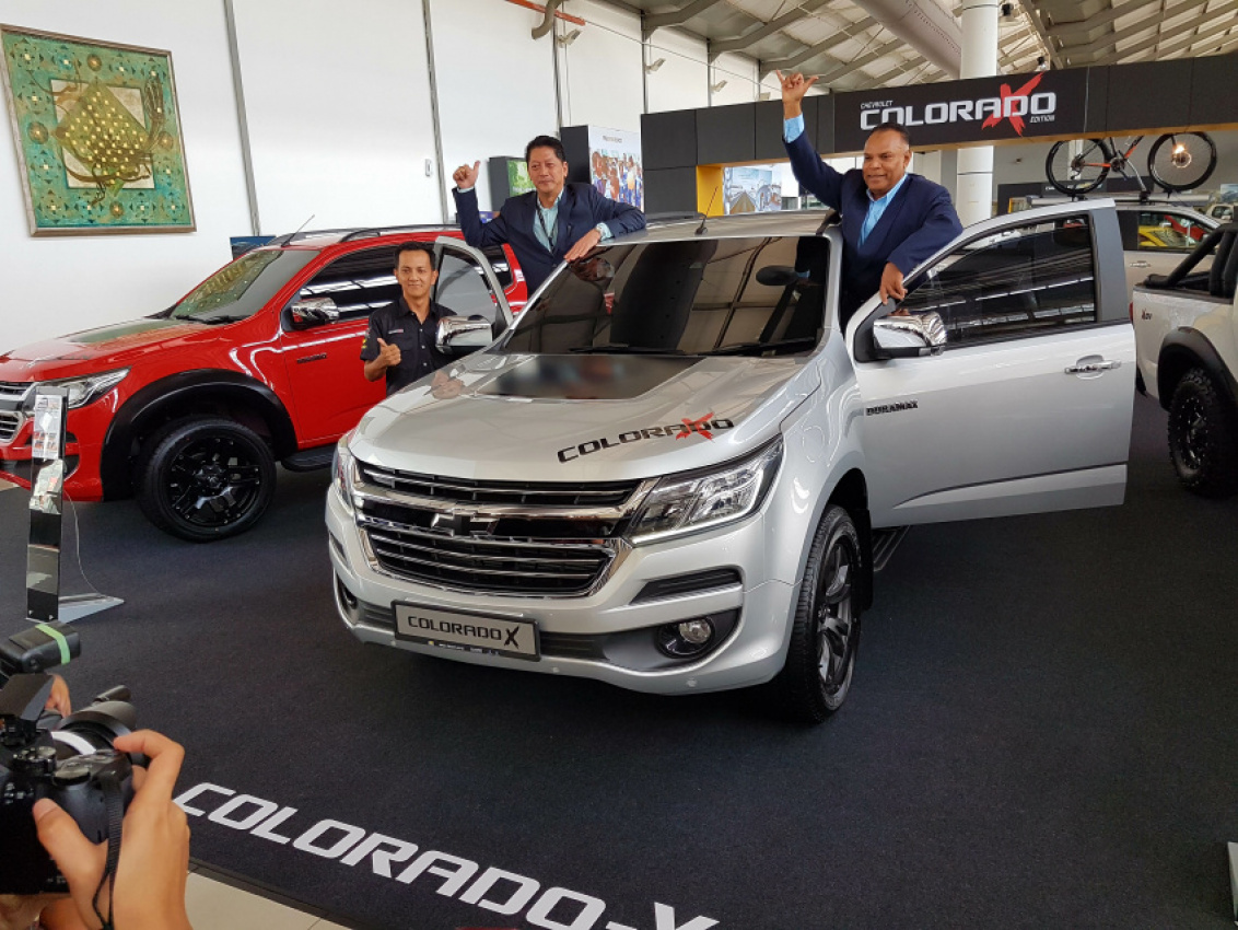 autos, car brands, cars, chevrolet, chevrolet colorado, naza quest sdn bhd, three new variants of chevrolet colorado launched in malaysia