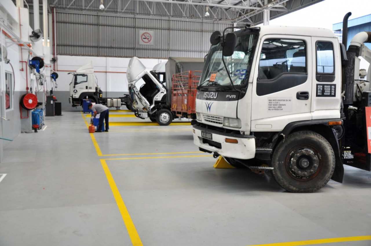 autos, cars, commercial vehicles, isuzu, commercial vehicles, isuzu malaysia, isuzu trucks, malaysia, sales performance, truck, isuzu malaysia is top commercial vehicle brand for fifth consecutive year