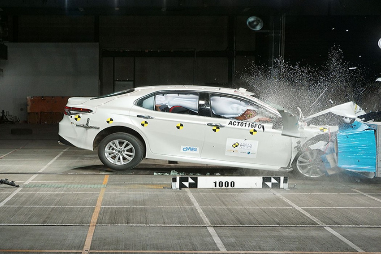 autos, car brands, cars, toyota, asean ncap, automotive, camry, crash test, safety rating, toyota camry, umw toyota motor, umwt, all-new toyota camry awarded 5-star rating by asean ncap