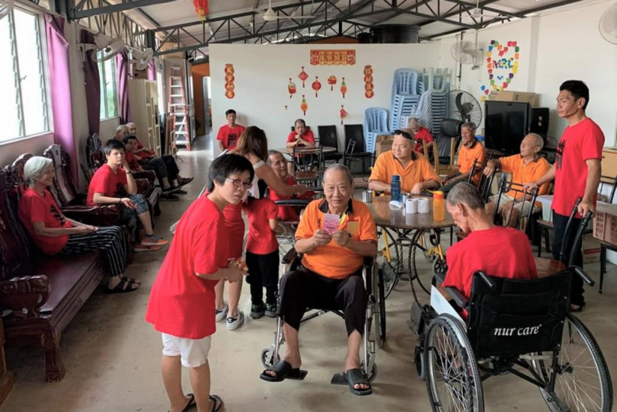 autos, car brands, cars, ford, a-force 4x4, charity, corporate social responsibility, malaysia, sdac, sdac ford, sime darby auto connexion, sdac-ford and a-force 4×4 bring chinese new year joy to rumah caring kajang