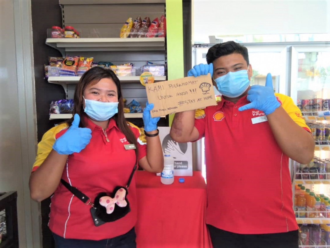 autos, cars, featured, cleanliness, coronavirus, deli2go, fuel station, gas station, hygiene, malaysia, petrol station, shell, shell malaysia, shell malaysia trading sdn bhd, shell select, shell timur sdn bhd, shell outlines cleanliness and safety precautions for its stations
