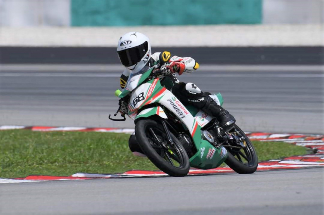 autos, bikes, cars, automotive, castrol, engine oil, lubricant, malaysia, malaysian cub prix championship, motorbike, motorcycles, motorsports, racing, young duo get castrol power1 sponsorship for malaysian cub prix championship