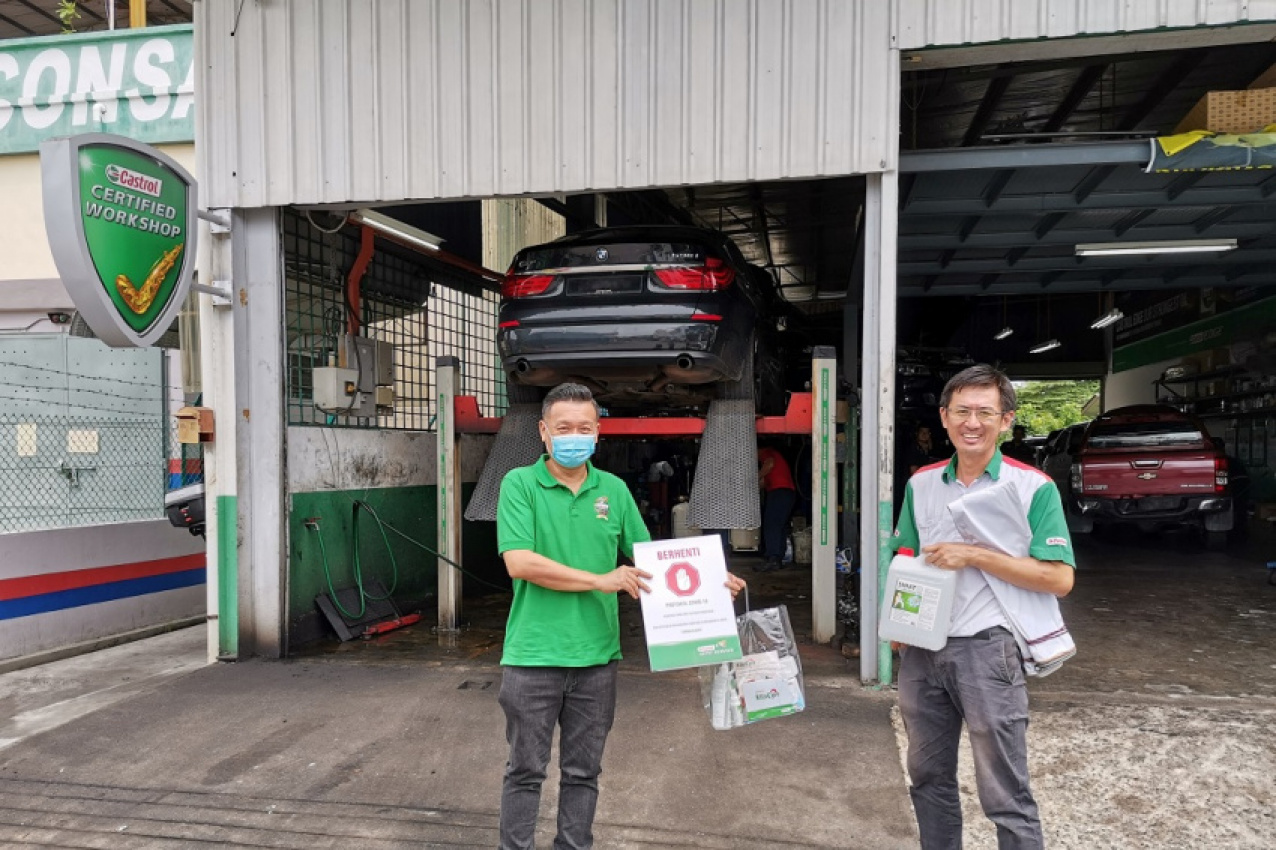 autos, cars, featured, automotive, castrol, castrol malaysia, contest, engine oil, lubricants, malaysia, two years’ supply of engine oil up for grabs in castrol hari mekanik malaysia contest
