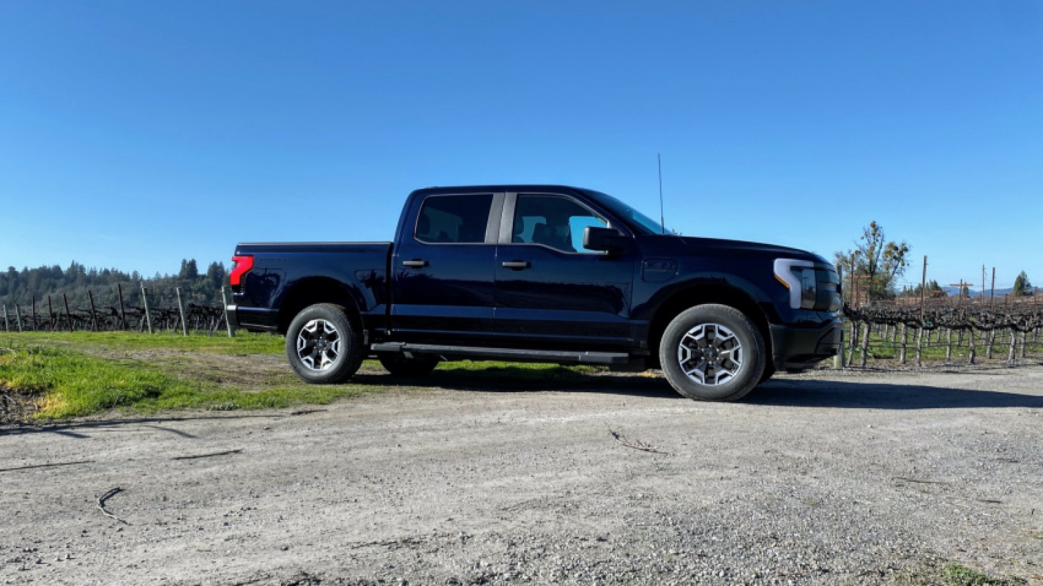 autos, cars, ford, electric cars, ford f-150, ford news, first ride: 2022 ford f-150 lightning adds finesse to america’s bestselling truck