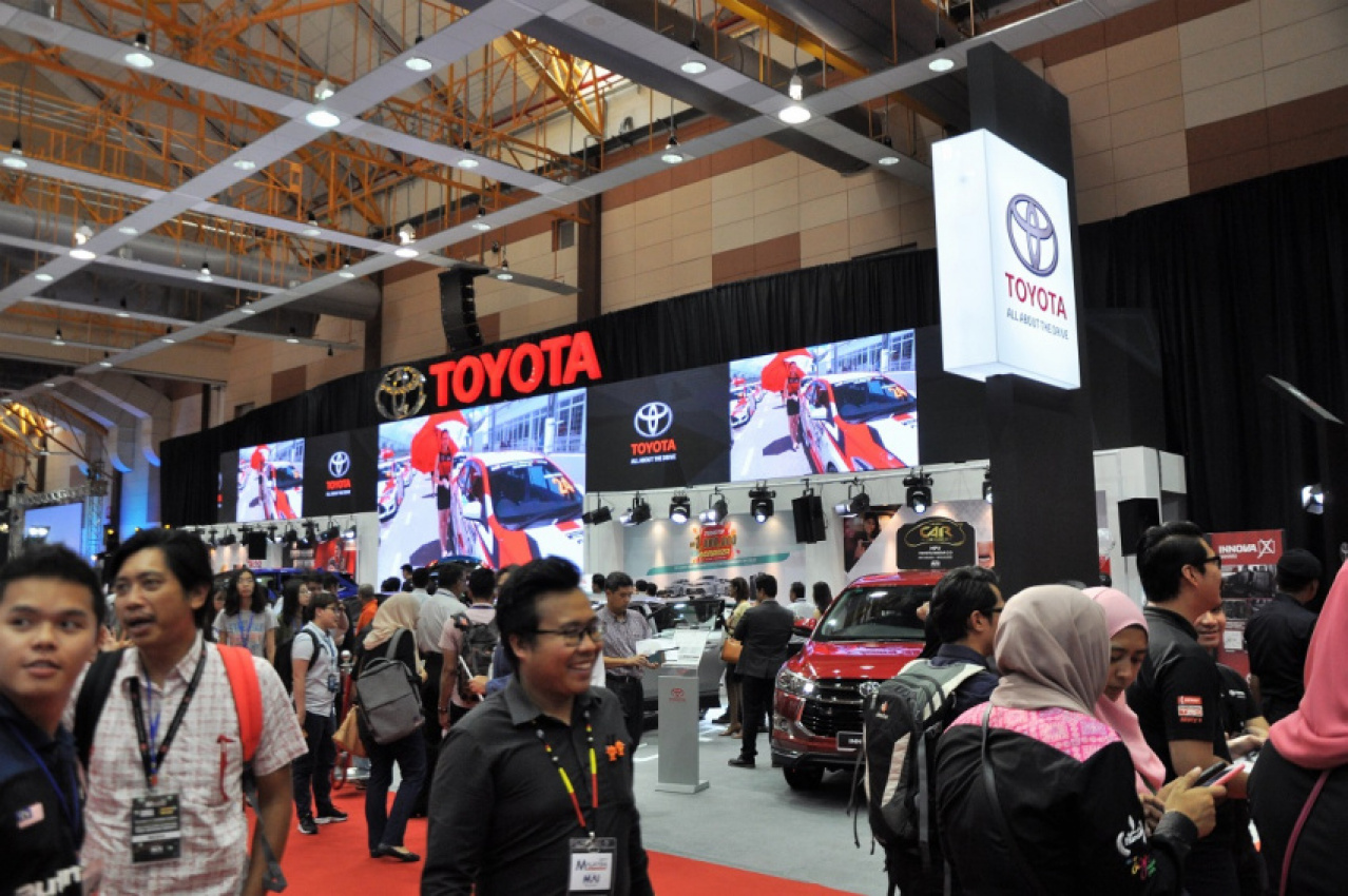 autos, car brands, cars, malaysia automotive institute, malaysia autoshow, malaysia autoshow 2017 visitors exceeded mai’s target of 250,000; rewards some with prizes