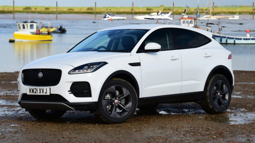 autos, cars, jaguar, reviews, volvo, android, small suvs, suvs, volvo xc40, android, volvo xc40 vs jaguar e-pace: 2022 twin test review