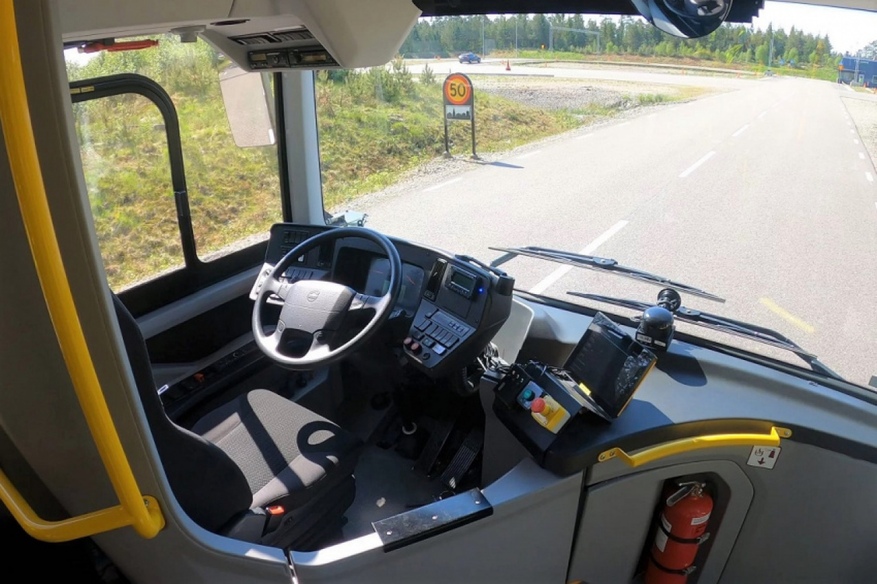 autos, cars, commercial vehicles, volvo, autonomous vehicles, commercial vehicles, public transport, volvo buses, volvo buses studies effects of self-driving vehicles on passengers