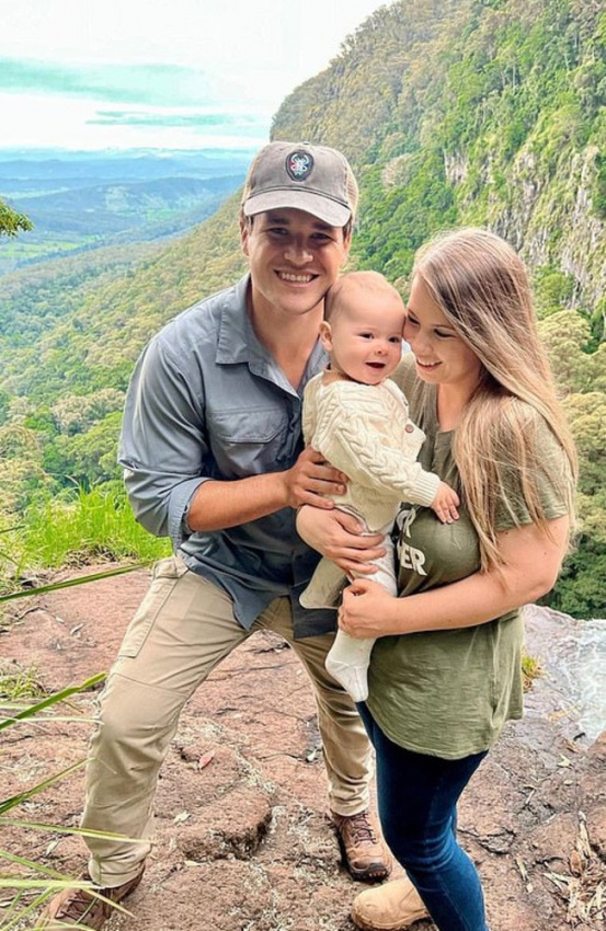 autos, cars, news, ram, babies, lifestyle, parenting, bindi irwin shares adorable instagram video of baby grace