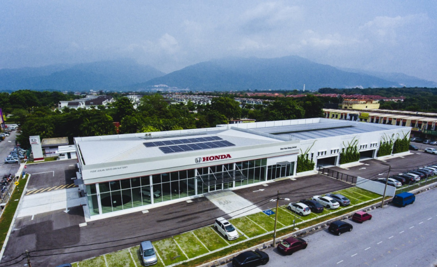 autos, car brands, cars, honda, 3s centre, automotive, ban hoe seng (auto), dealership, green building index, honda malaysia, malaysia, service centre, showroom, honda malaysia opens first green certified 3s dealership in the country