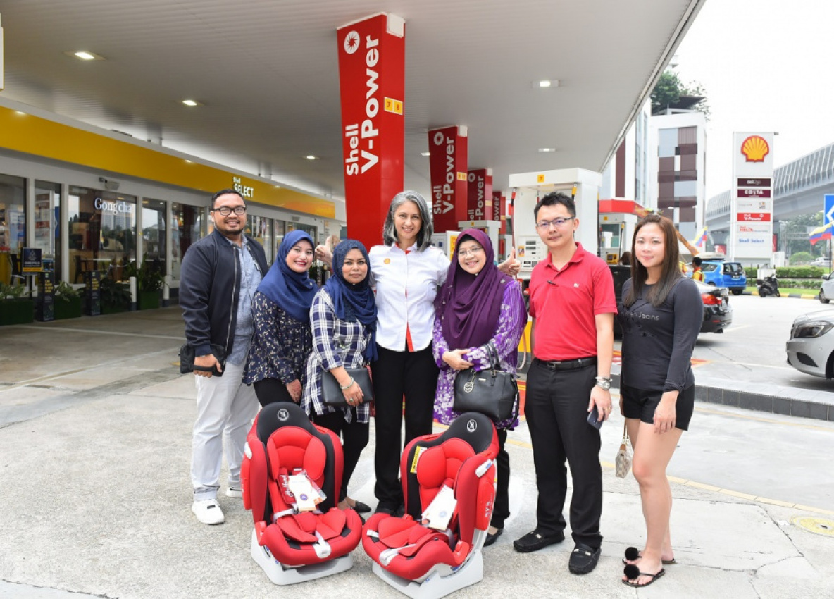 autos, cars, featured, automotive, child safety, malaysia, road safety, safety, shell, shell malaysia, shell malaysia trading, shell malaysia giving away 138 child car seats to promote safety on the road