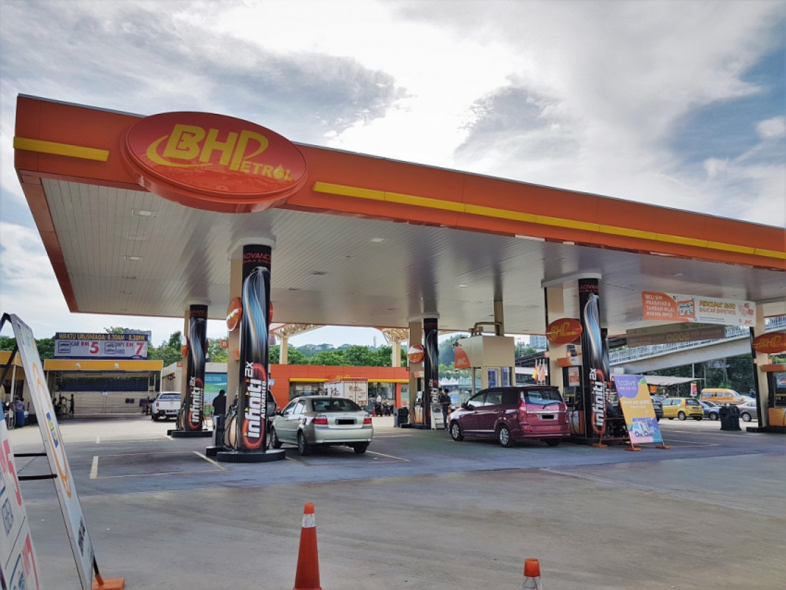 autos, cars, featured, hp, automotive, bhpetrol, boustead petroleum marketing, ghl systems bhd, malaysia, mobile payment, mobile wallet, petrol station, service station, shopee, shopeepay, bhpetrol stations now accept shopeepay mobile wallet payments