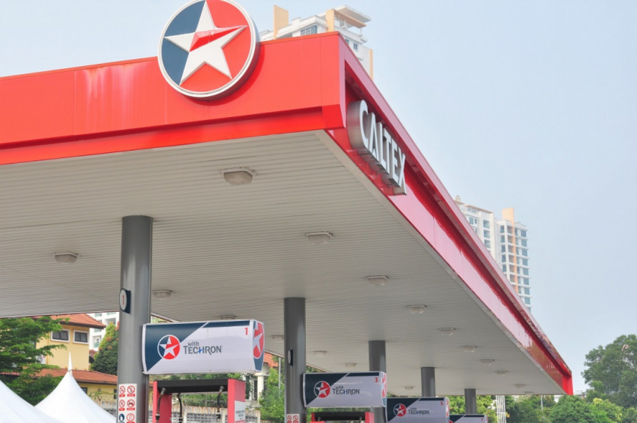 autos, cars, featured, caltex, caltex journey card, caltexgo, chevron, chevron malaysia limited, fuel, klang valley, malaysia, mobile payment, petrol station, caltexgo mobile payment can now be used in klang valley caltex stations