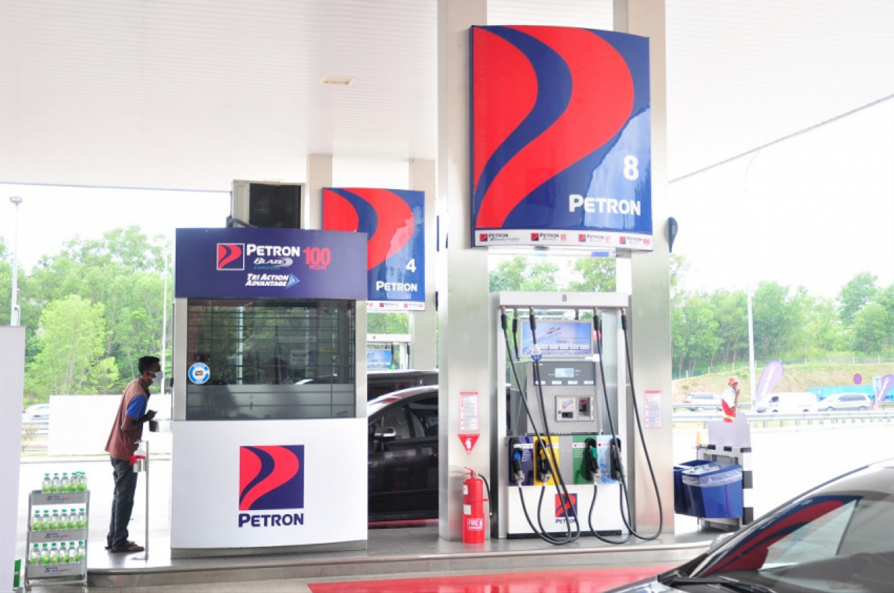 autos, cars, featured, arts and culture, malaysia, ministry of tourism, petron, petron malaysia, promotions, tourism malaysia, petron malaysia ‘jom jalan-jalan’ offers travel packages to promote domestic tourism