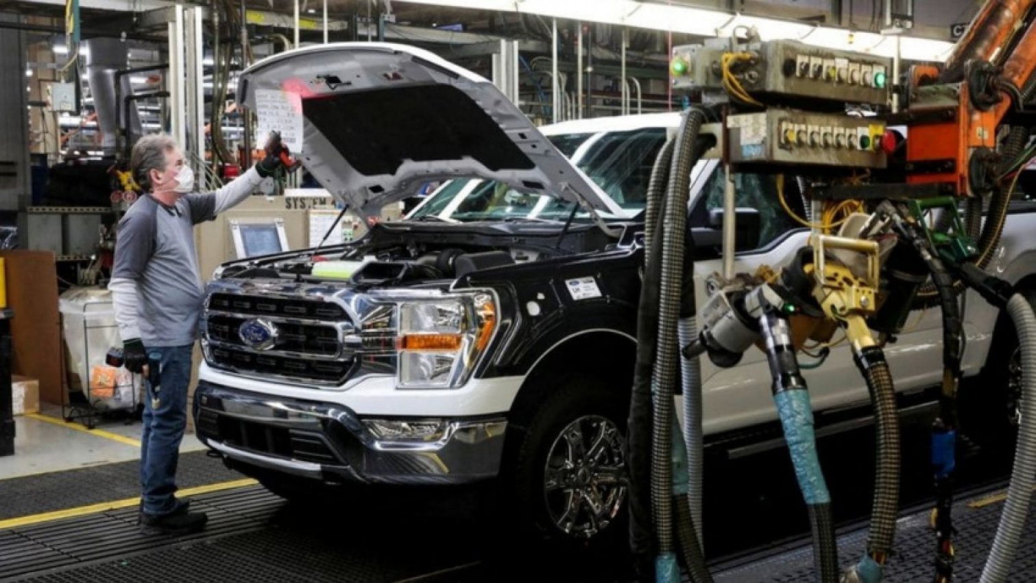 autos, cars, ford, auto news, carandbike, ford mexico, ford production mexico, ford production us, ford us, news, ford to suspend or cut output at 8 of its factories due to chip shortage