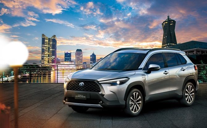 autos, cars, reviews, toyota, 2021 toyota corolla cross, corolla, corolla cross, insights, toyota corolla cross, everything we know about the 2021 toyota corolla cross