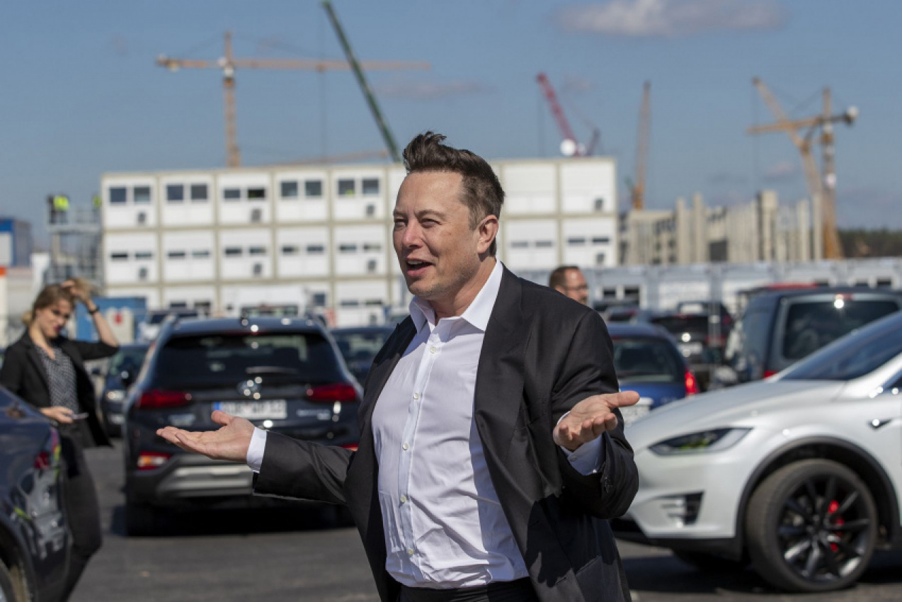 autos, cars, tesla, tesla who? biden can't bring himself to say it—and musk has noticed
