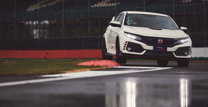 autos, cars, honda, reviews, civic, civic type r, fk8, honda civic type r, insights, honda type r – origins and how malaysia succeeded when others said no