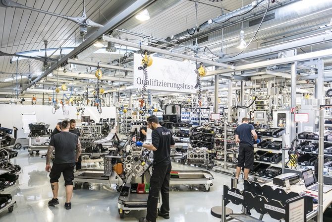 autos, cars, mg, reviews, amg, insights, mercedes, mercedes amg, mercedes-benz, 50 years amg: oliver weidenmüller - the high-flying engine builder