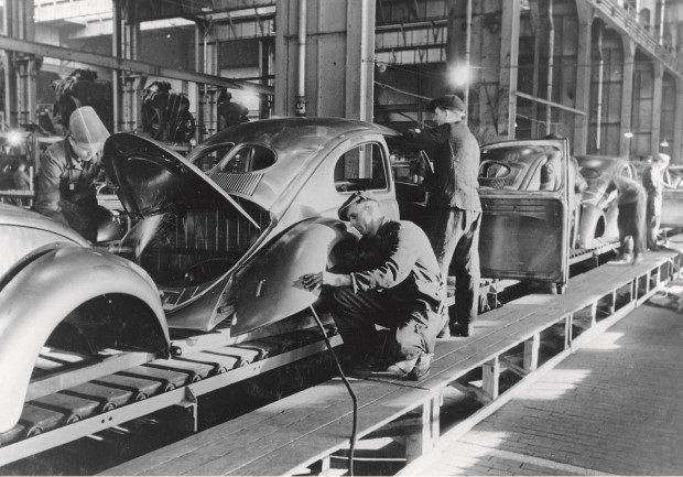autos, cars, reviews, volkswagen, beetle, insights, volkswagen beetle, today in history – one millionth volkswagen produced, 1955