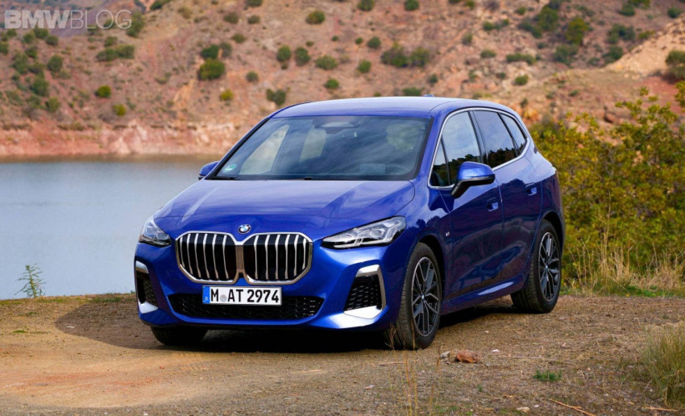 autos, bmw, cars, active tourer, bmw 2 series active tourer, phytonic blue, bmw 2 series active tourer in phytonic blue with m sport package