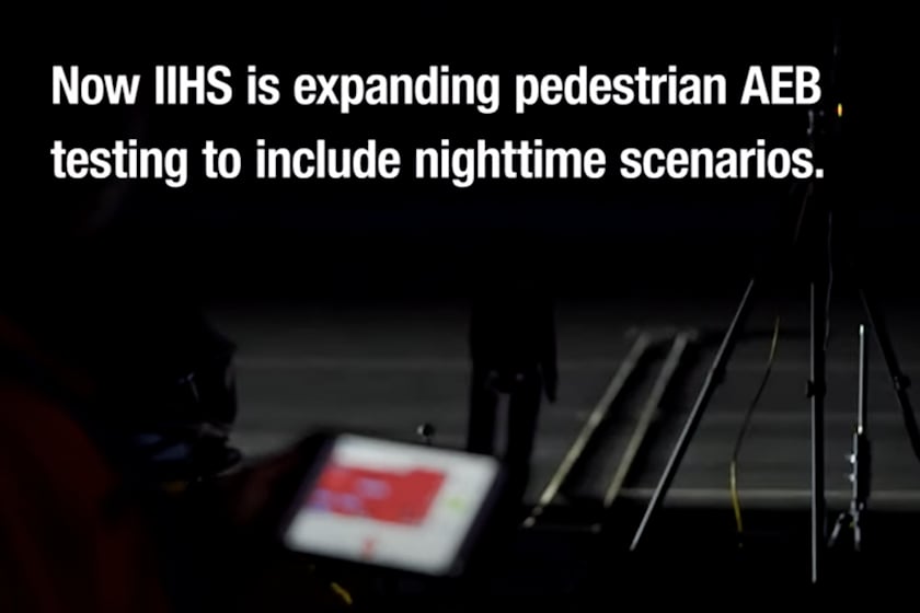 autos, cars, crash, technology, video, official: pedestrian detection is useless in the dark