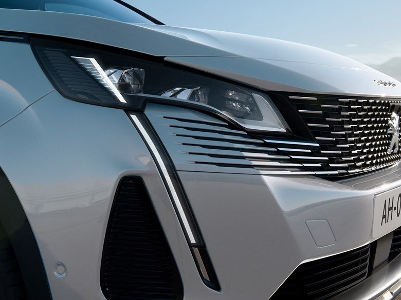 autos, cars, geo, peugeot, car news, peugeot gives 3008 a toothy new face