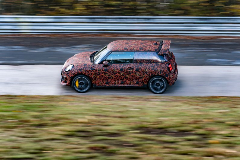 autos, cars, mini, car news, electric vehicle, mini says an electric john cooper works hot hatch is on the way