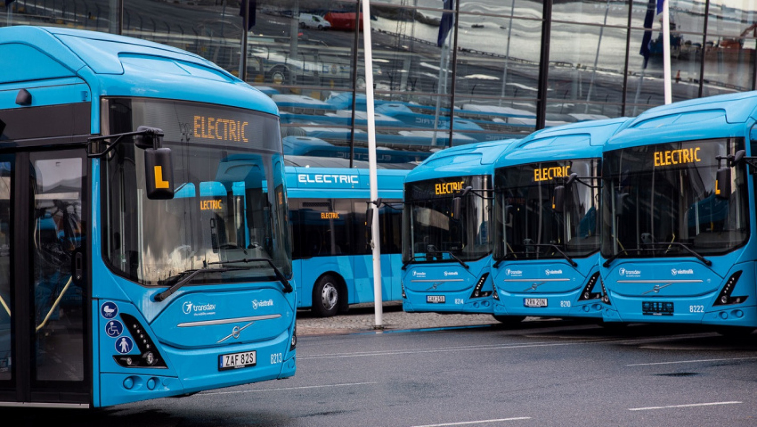 autos, cars, climate, commercial vehicles, volvo, buses, climate change, cop26, electric mobility, public transport, transdev, volvo buses, climate, cop26, climate change, volvo buses electric mobility effort recognised with uitp climate & health award
