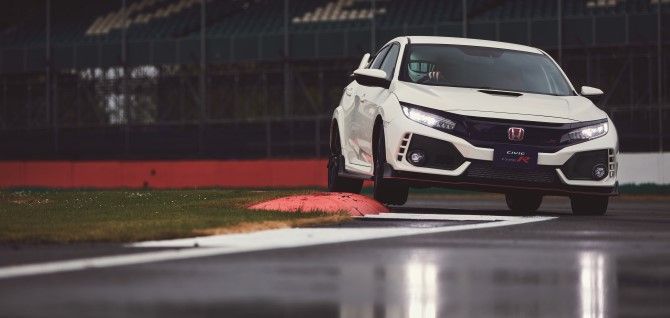 autos, cars, honda, reviews, civic, civic type r, honda civic, insights, jakarta, jakarta 2017, type r, how honda dummy-proofs the fk8 civic type r’s short shifting 6-speed manual transmission
