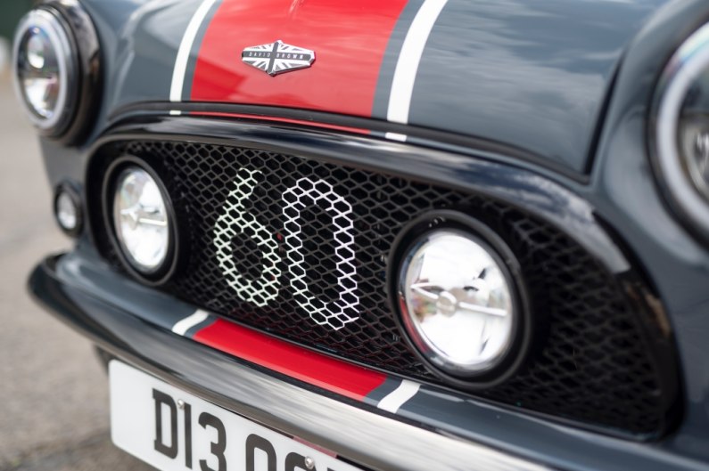 autos, cars, mini, android, car news, car specification, cars on sale, classic car, ya test, android, the david brown automotive mini remastered oselli edition is a perfect slice of an idealised past