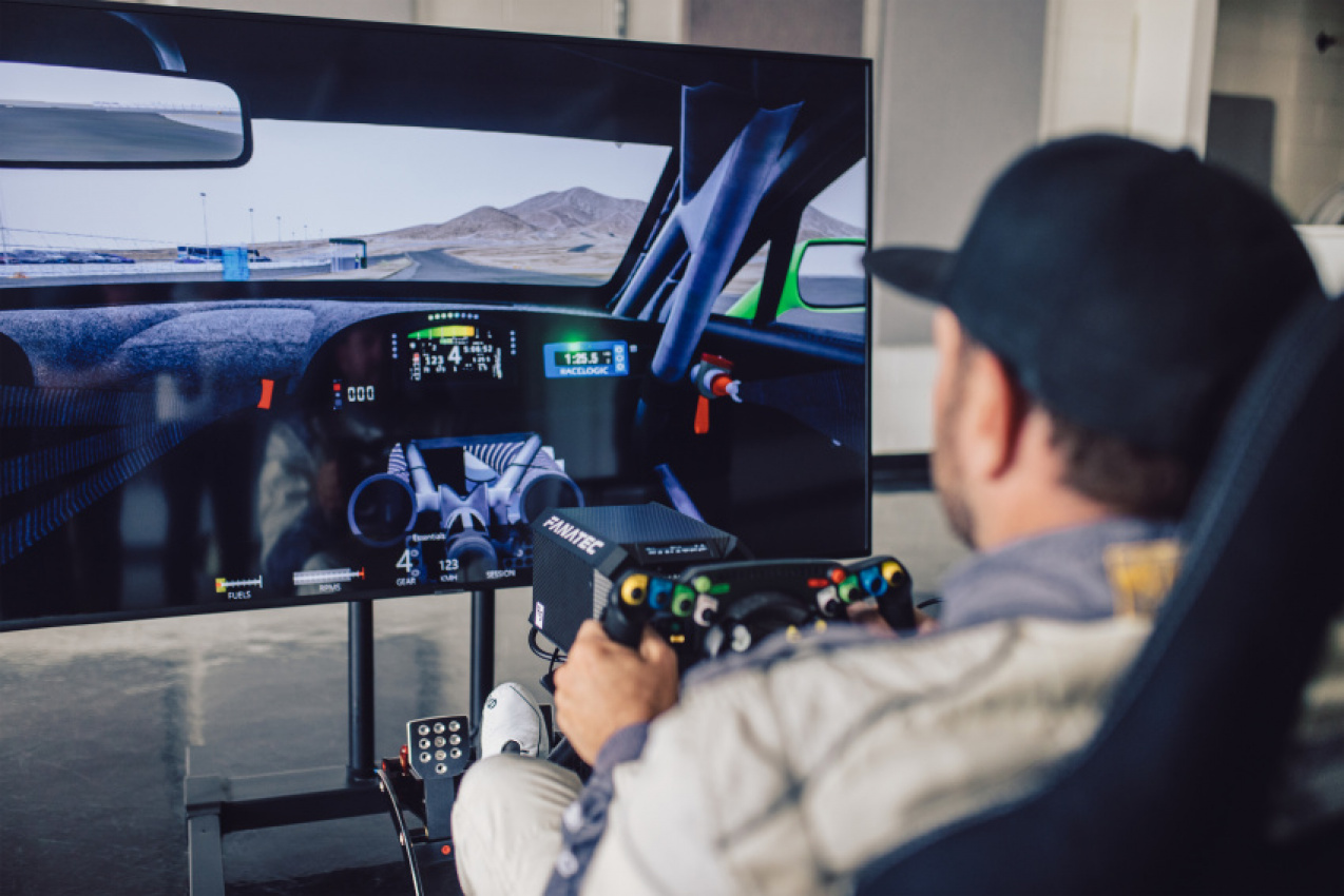 autos, bentley, cars, car news, bentley and fanatec create wheel to be used for both real and virtual racing