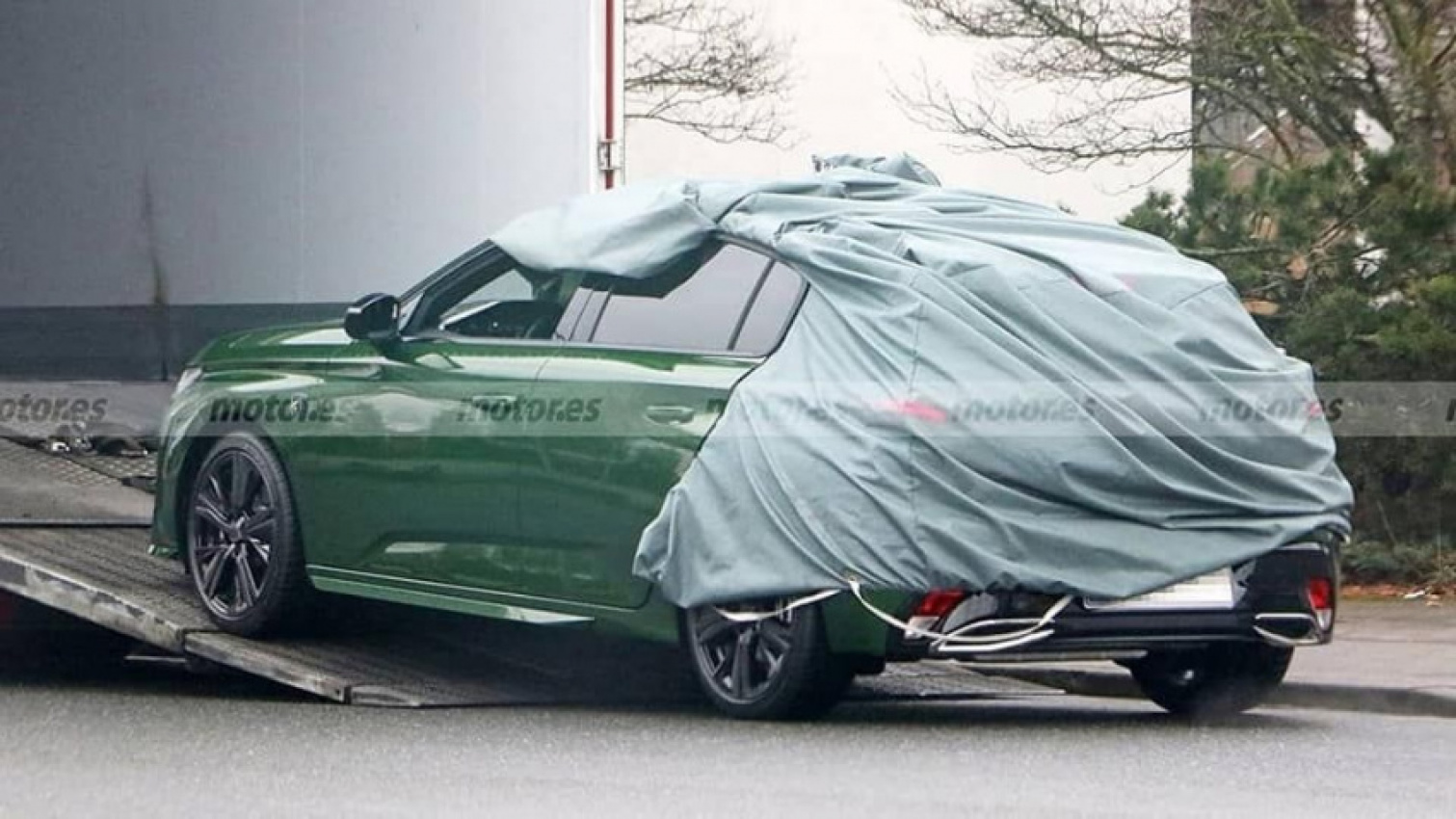 autos, cars, geo, peugeot, auto news, c-segment, hatch, peugeot 308, pre-production, puretech, new peugeot 308 looks naughty enough to try stealing the golf’s crown (again)