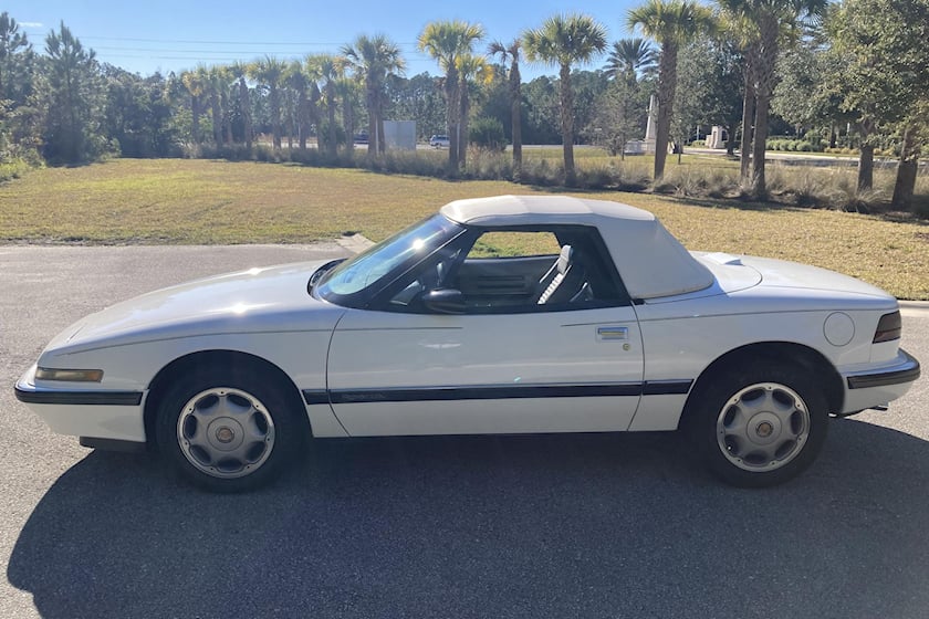 auctions, autos, buick, cars, car culture, for sale, luxury, weekly treasure: 1991 buick reatta convertible
