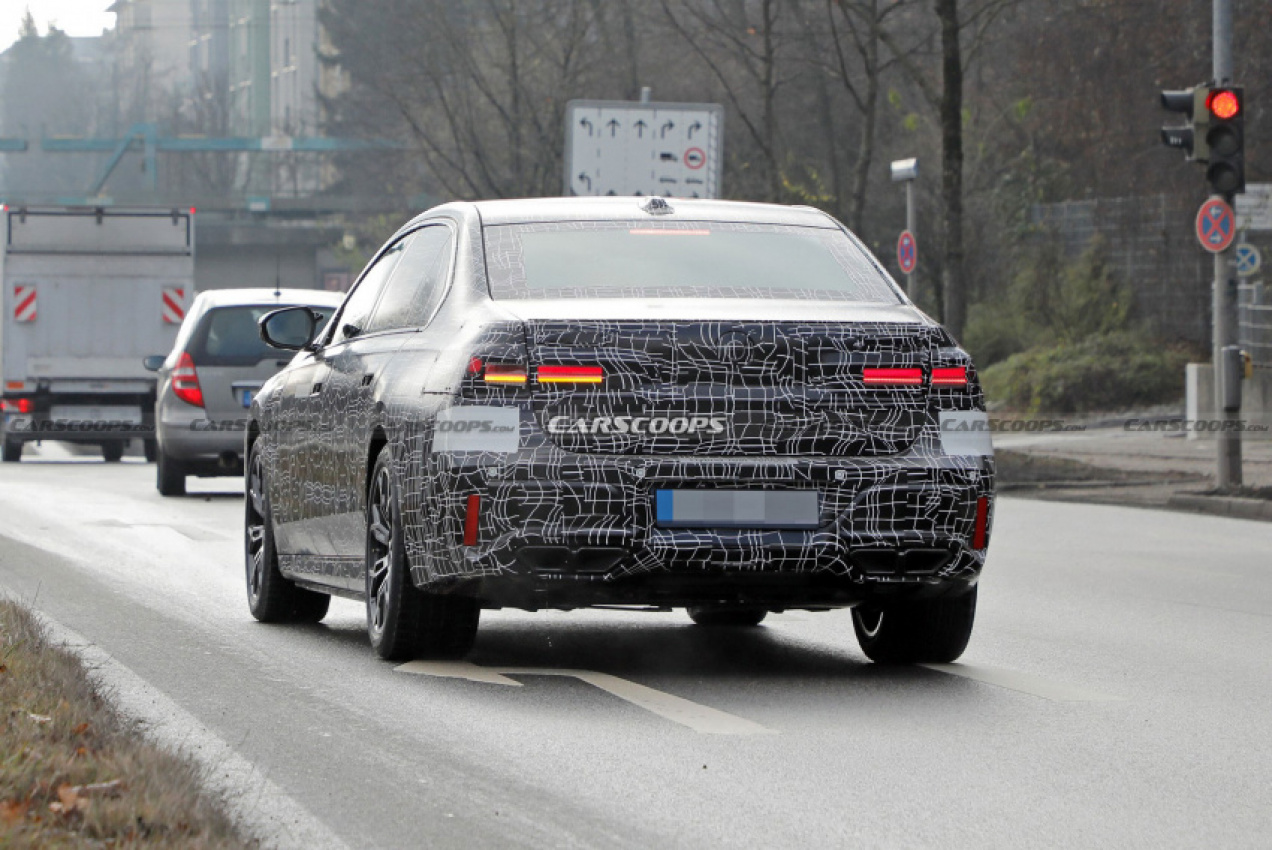 autos, bmw, cars, hp, news, bmw 7-series, reports, 2023 bmw 7-series will reportedly offer a 626 hp twin-turbo v8