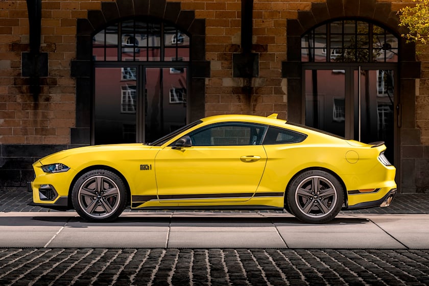 autos, cars, ford, muscle cars, ford mustang, pricing, 2022 ford mustang v8s will cost more for less power