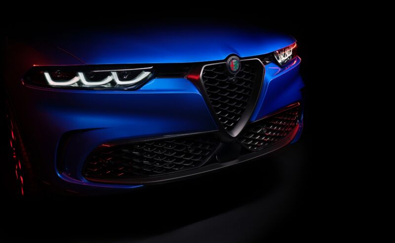 alfa romeo, cars, android, android, alfa romeo’s first plug-in hybrid crossover comes with an nft