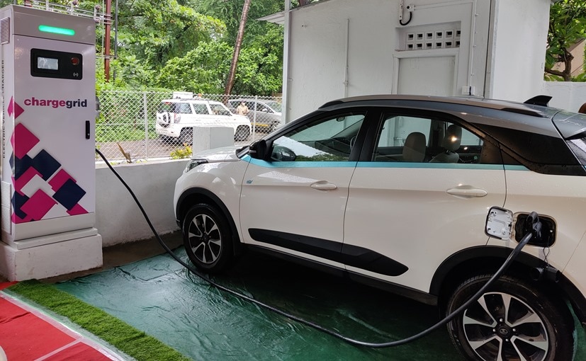 autos, cars, electric vehicle, auto news, carandbike, charging infrastructure, charging stations, charging stations for evs, charging stations government offices, delhi government, news, push to plugin, delhi government to build electric vehicle charging stations at all state-run offices