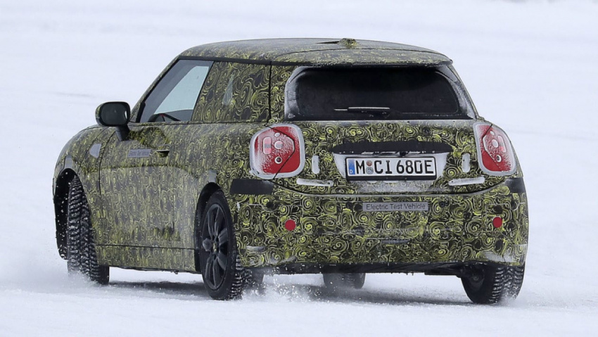autos, cars, mini, electric cars, new 2023 mini hatch spied again ahead of official debut