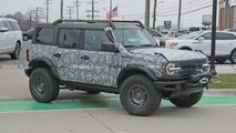 autos, cars, ford, ford bronco, ford bronco everglades teased in swampy video, debuts february 10