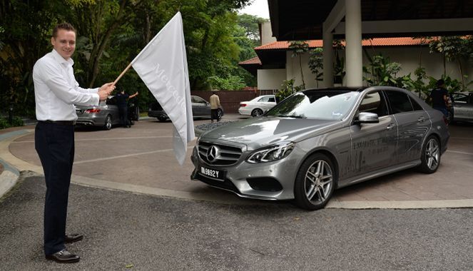 autos, cars, mercedes-benz, reviews, 2015 mercedes-benz e-class, e 300 bluetec hybrid, e- class, hybrid, insights, malaysia, mercedes, mercedes-benz e 300 bluetec hybrid, mercedes-benz e-class, mercedes-benz malaysia, 2015 mercedes-benz e 300 bluetec hybrid review in thailand: is 2,000km really possible?