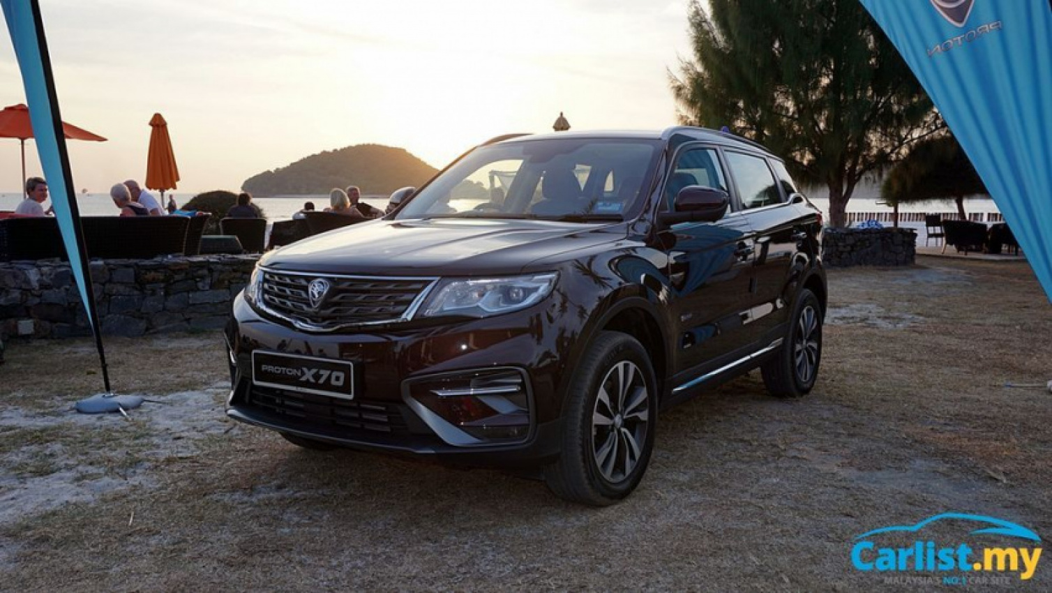autos, cars, reviews, android, proton, proton x70, x70, android, review: proton x70 - is it worth the hype?