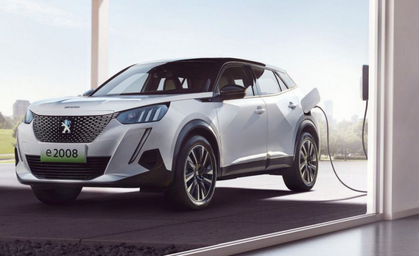 autos, cars, geo, peugeot, android, auto news, b-segment, bermaz, e-2008, electric, ev, malaysia, peugeot 2008, puretech, android, bermaz to launch 2022 peugeot 2008 in january, fully electric e-2008 in q4