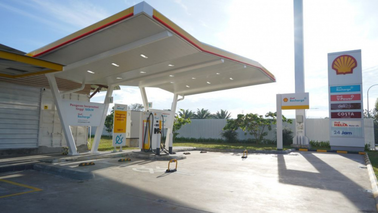 autos, cars, porsche, auto news, dc chargers malaysia, ev charging malaysia, hpc charging station malaysia, porsche asia pacific, shell asia pacific, shell and porsche's first dc fast charging station is now open in johor