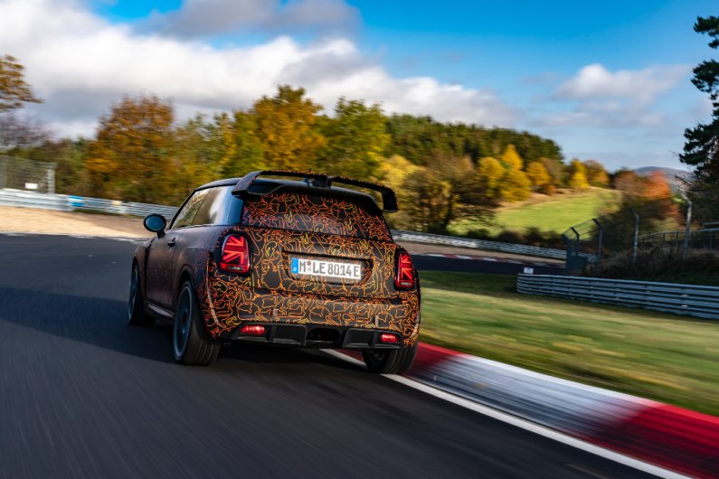 autos, cars, mini, car news, electric vehicle, gossip, hot hatches, review, mini john cooper works electric hot hatch on the way