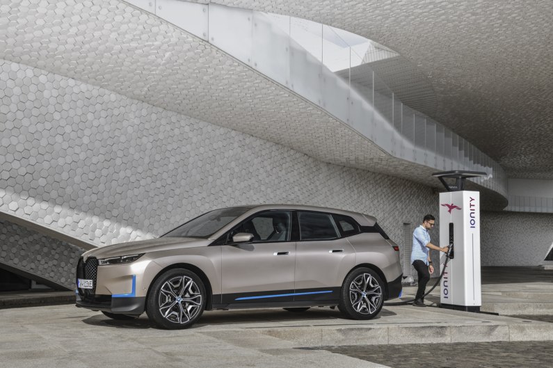 autos, bmw, cars, car news, car specification, electric vehicle, a new chapter has been turned, as the bmw vision inext becomes the bmw ix